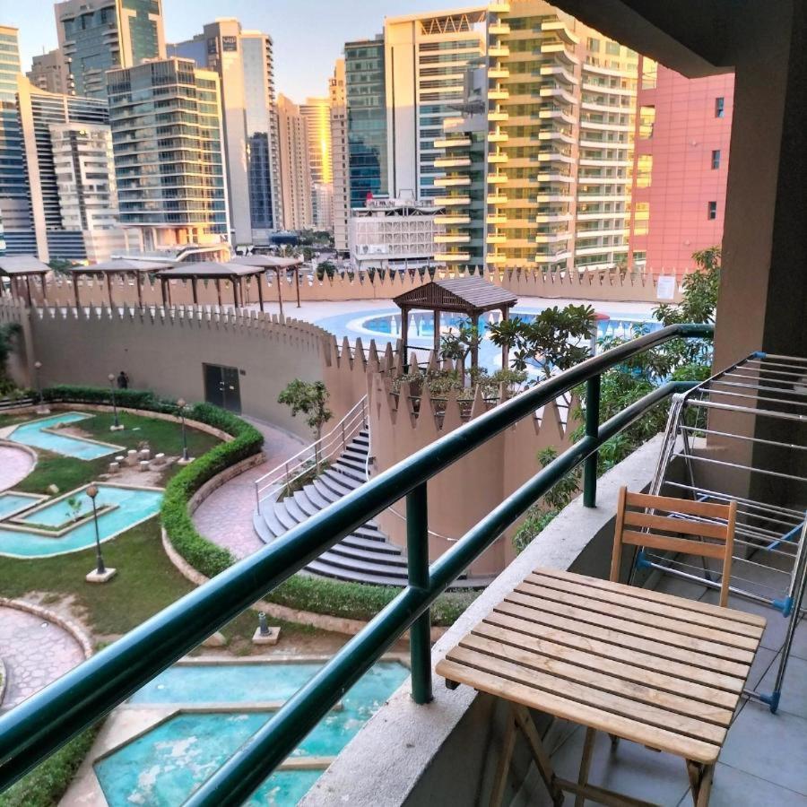 Horizon View Partition Room In Barsha Heights Near Metro Dubaj Zewnętrze zdjęcie
